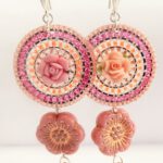 Oorbellen met roosjes en bloemen