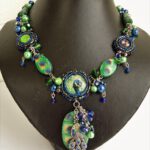 Statement ketting 'Pauw' met opvallende hanger