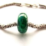 Groene lampwork glaskraal zilverglas