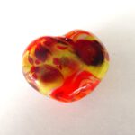 lampwork hart in rood met geel