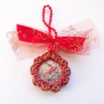 kersthanger met kerstman en roosjes